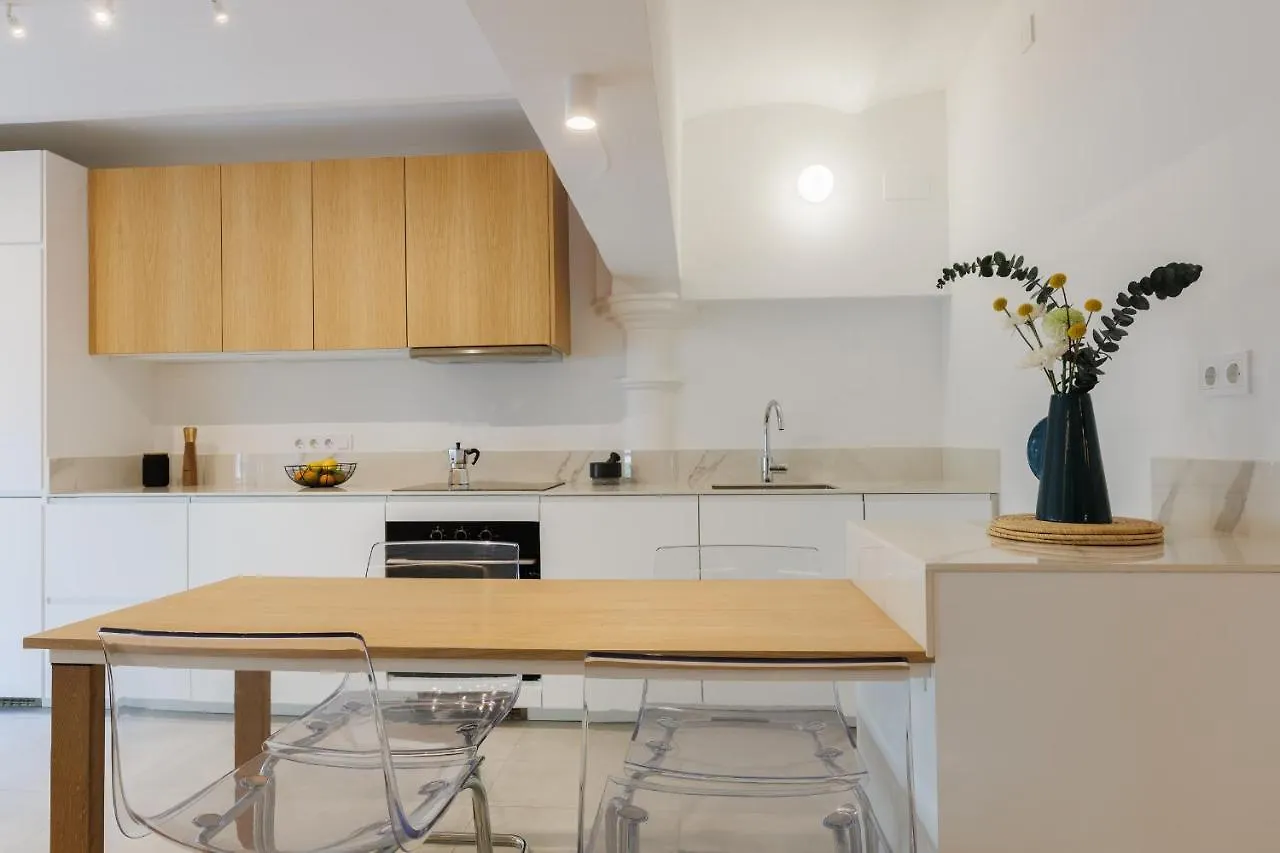 Stylish Apartment Near Placa Espana Barcelona