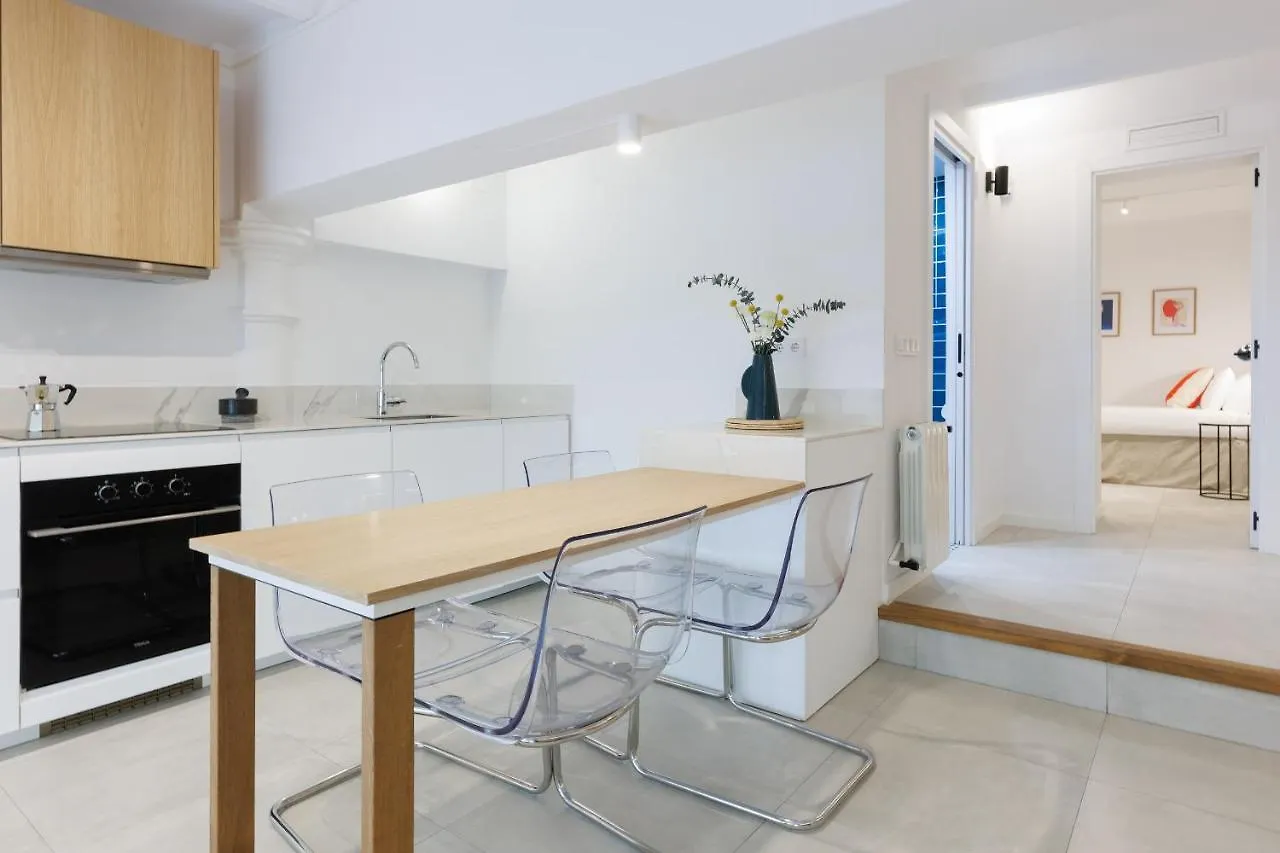 Stylish Apartment Near Placa Espana Barcelona